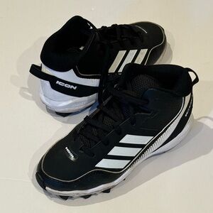 Adidas Kids 1.5 US Icon Black and White Cleats